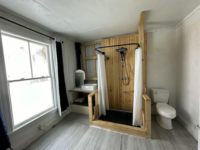 bathroom with toilet