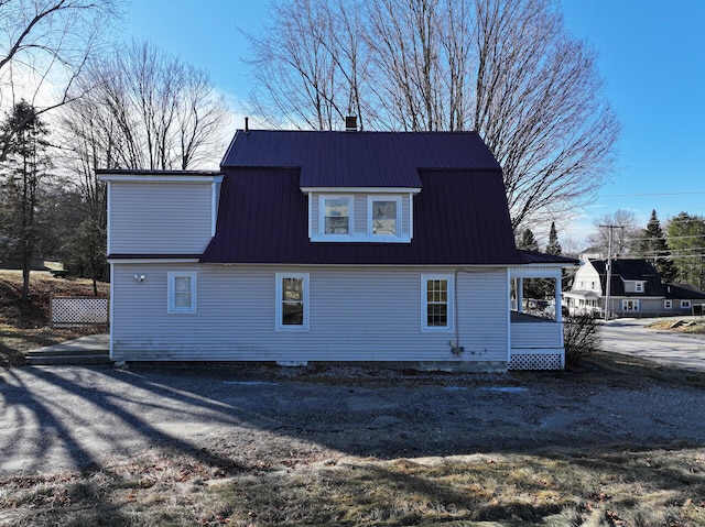 view of side of property