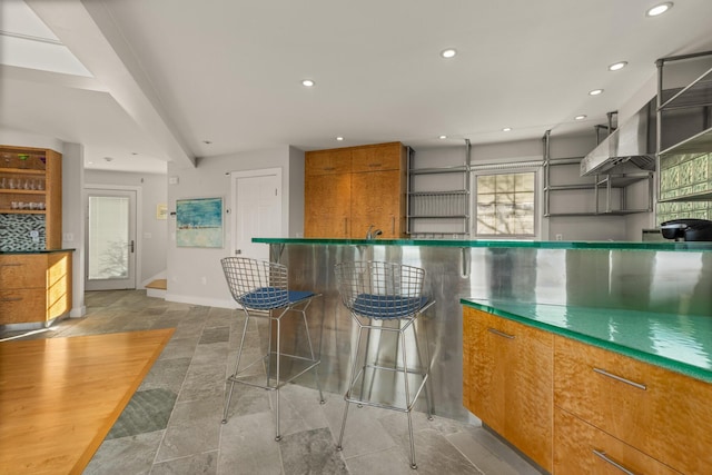 kitchen featuring range hood