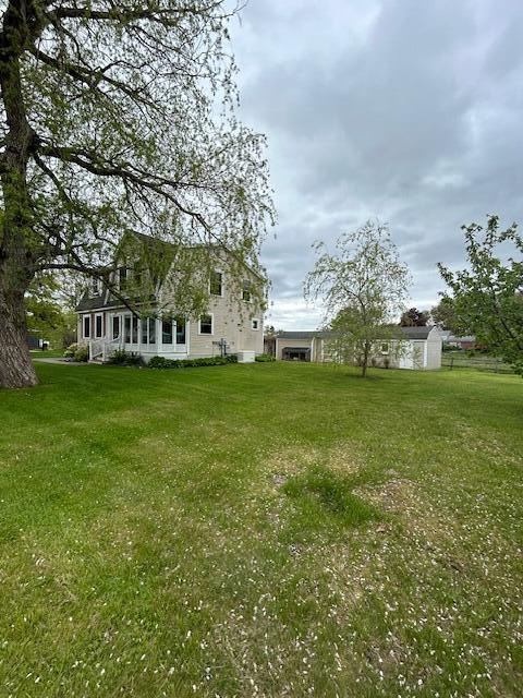 10 Seaside Ave, Saco, ME 04072 - view of green lawn