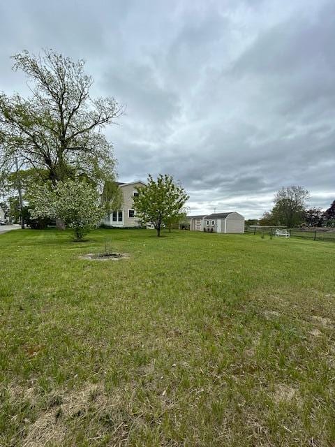 10 Seaside Ave, Saco, ME 04072 - view of green lawn