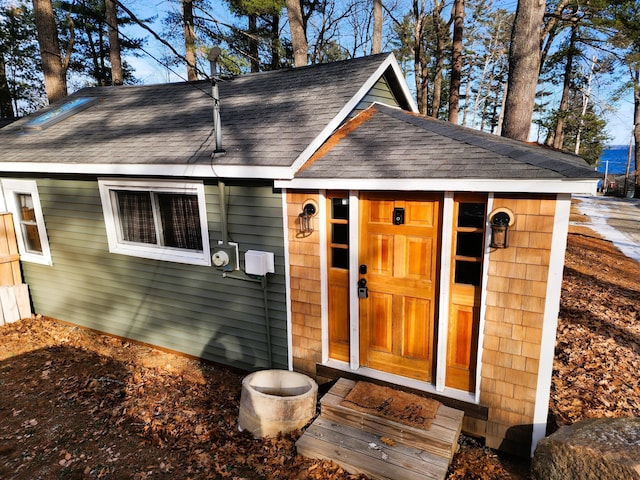 view of outbuilding