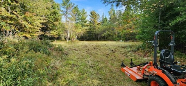 Listing photo 3 for LOT5 Blaine Ave, Guilford ME 04443