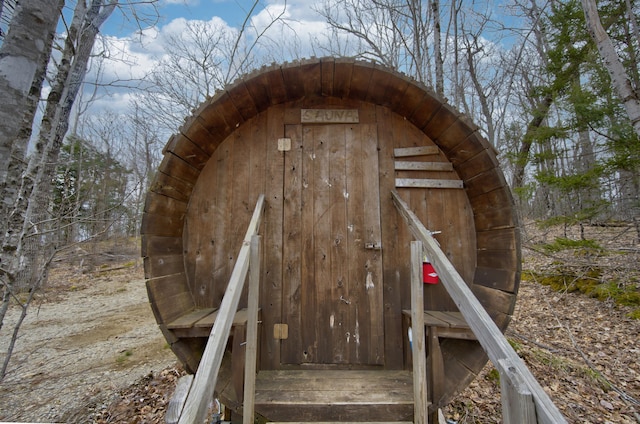 view of outdoor structure