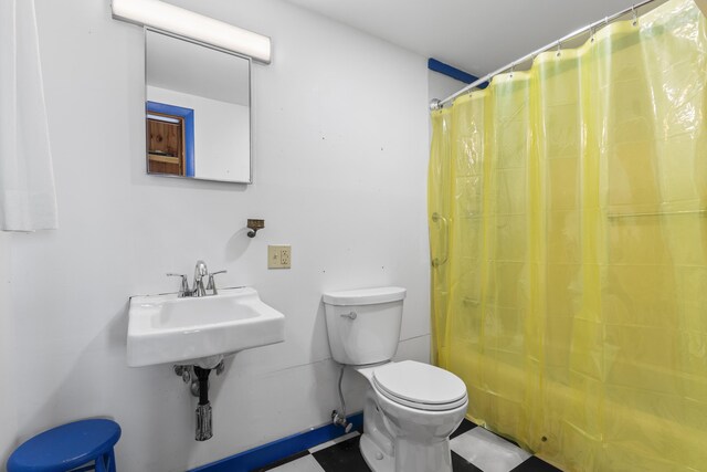 36 Storer Rd, Bremen, ME 04551 - bathroom with toilet and curtained shower