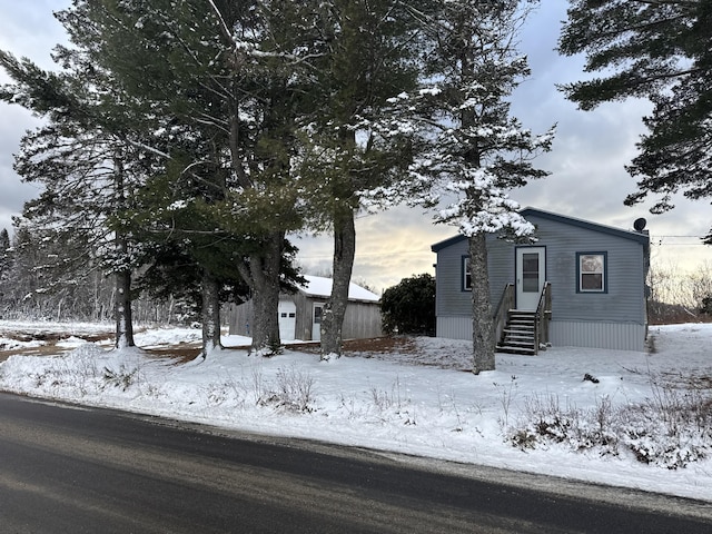 view of front of home