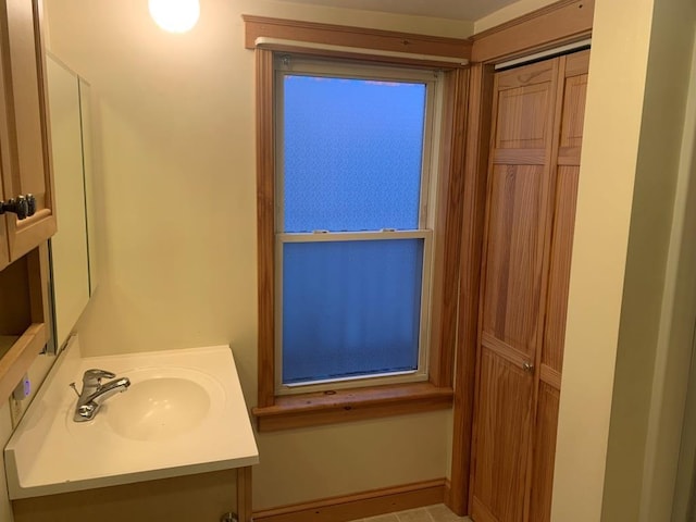 bathroom with vanity