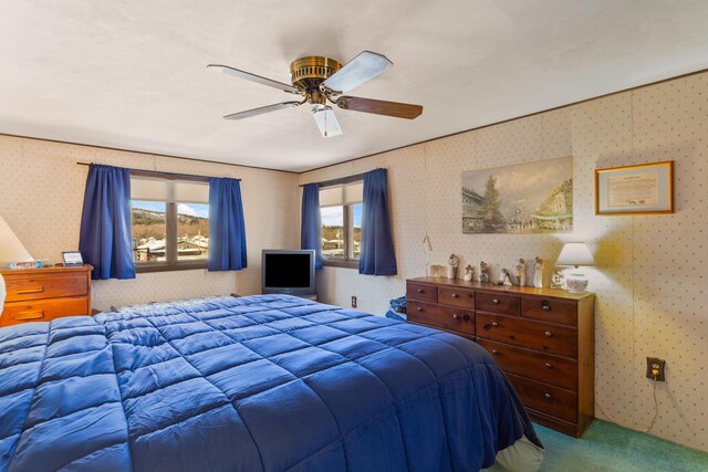 bedroom featuring carpet and ceiling fan