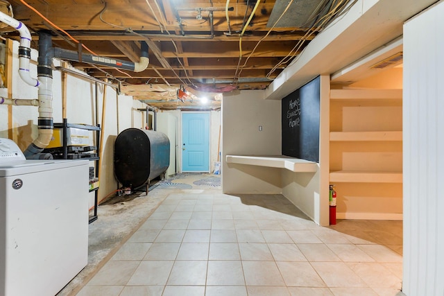 basement with washer / clothes dryer