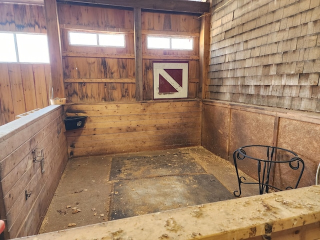 61 Hathaway Hill Rd, Livermore, ME 04253 - view of horse barn