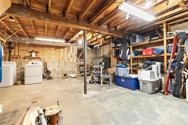 basement with washer and dryer