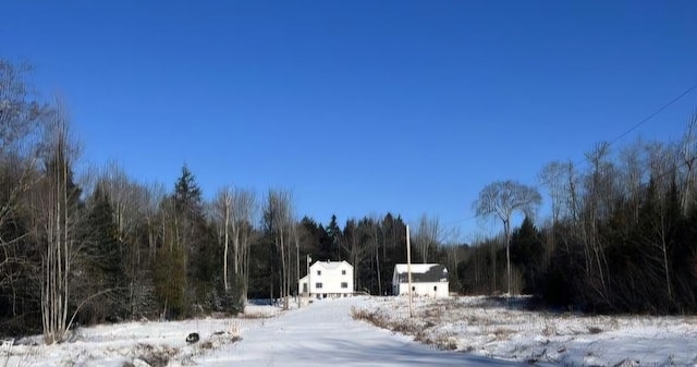 Listing photo 2 for 98 White Schoolhouse Rd, Corinth ME 04427