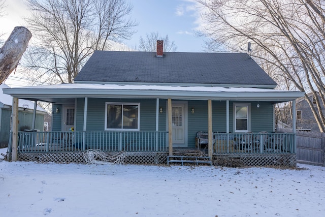 view of front of house with covered porch