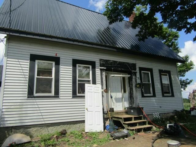 Listing photo 2 for 281 St Albans Rd, Corinna ME 04928