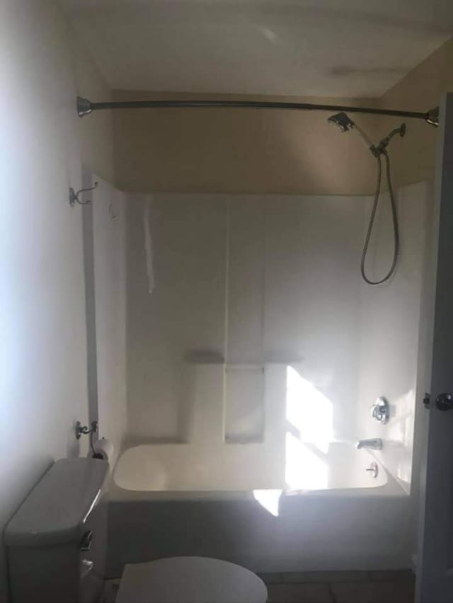 bathroom with shower / bath combination