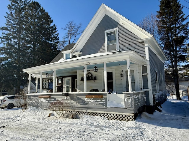 view of front of house featuring covered porch