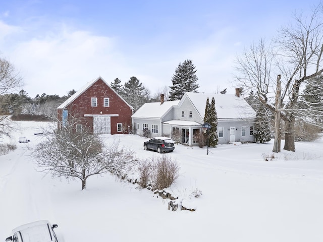 view of front of house