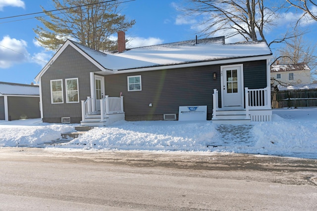 view of front of property