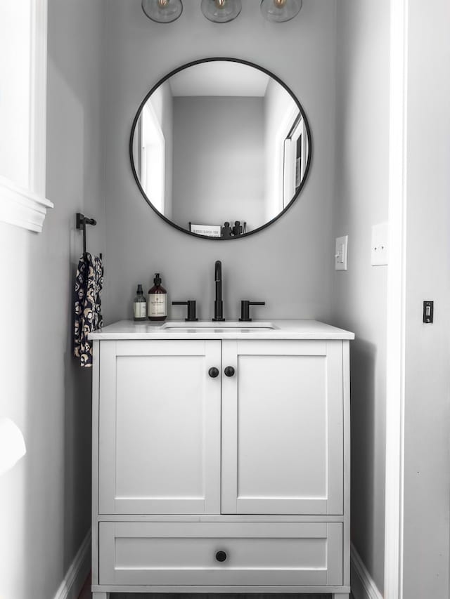 bathroom with vanity