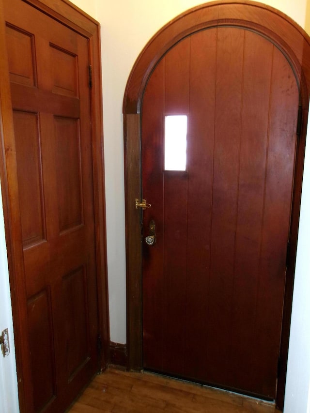 entryway featuring light wood-type flooring