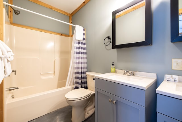 full bathroom with vanity, toilet, and shower / bath combo