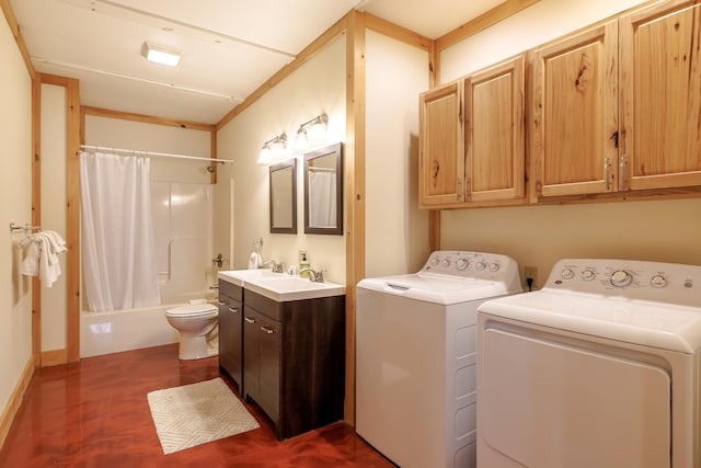 clothes washing area featuring independent washer and dryer