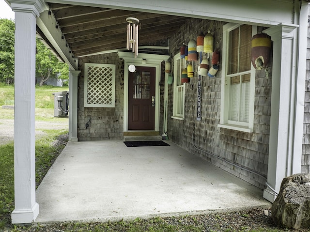 194 Water St, Eastport, ME 04631 - doorway to property