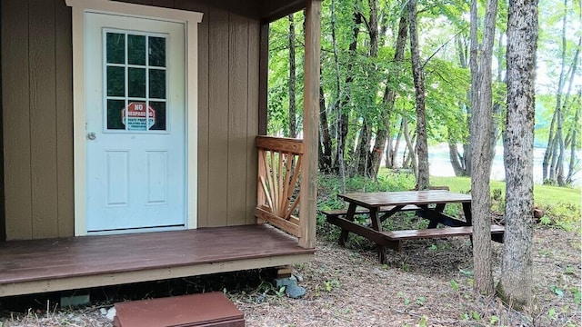 590 Mohawk Rd, Lincoln, ME 04457 - entrance to property