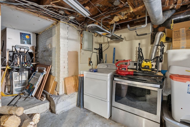 basement with washer / clothes dryer and electric panel