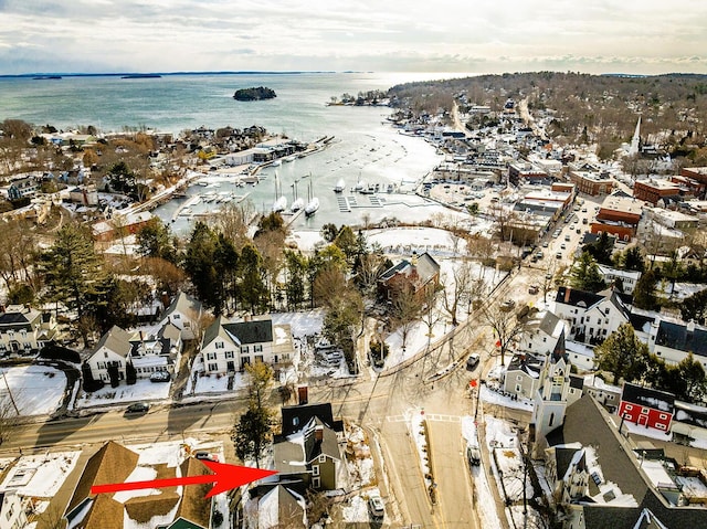 bird's eye view featuring a water view