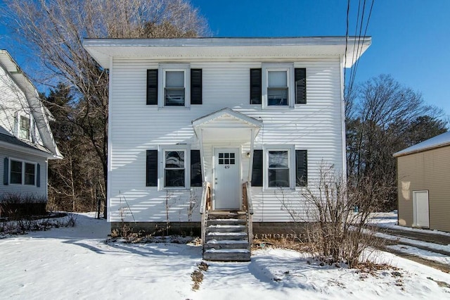 view of front of property