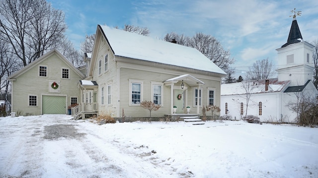 view of front of property featuring a garage