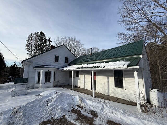 view of front of house