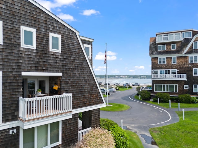 view of street featuring a water view