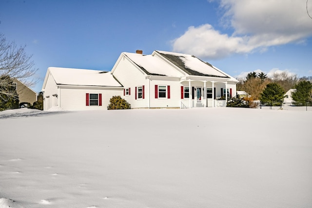 view of front facade featuring covered porch