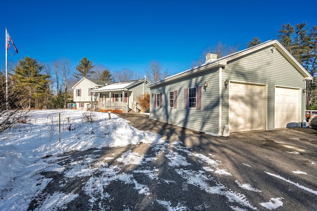 view of front of home featuring covered porch