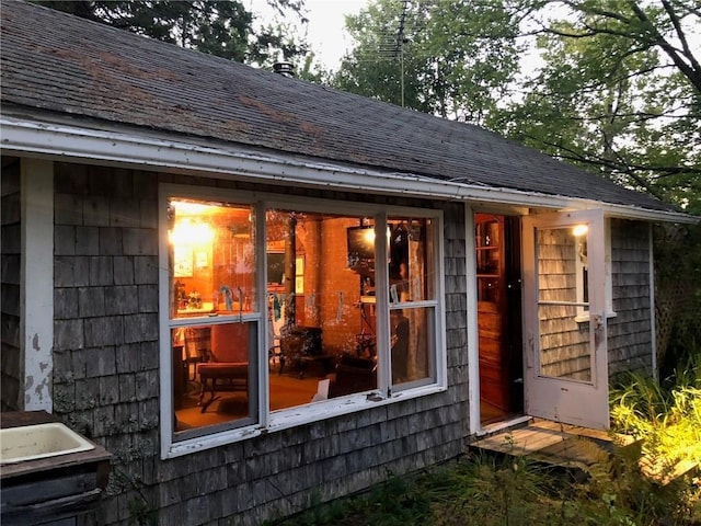 view of outbuilding