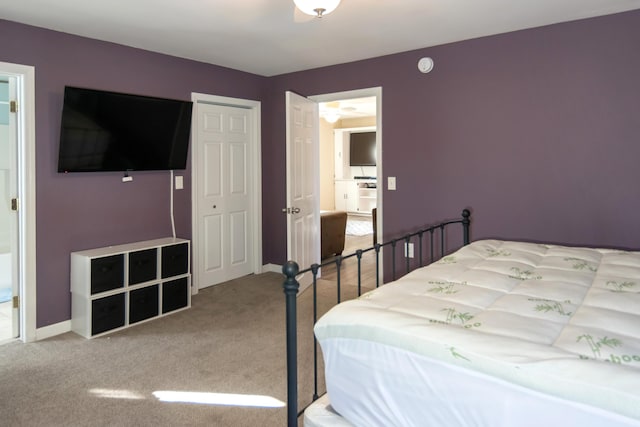 view of carpeted bedroom