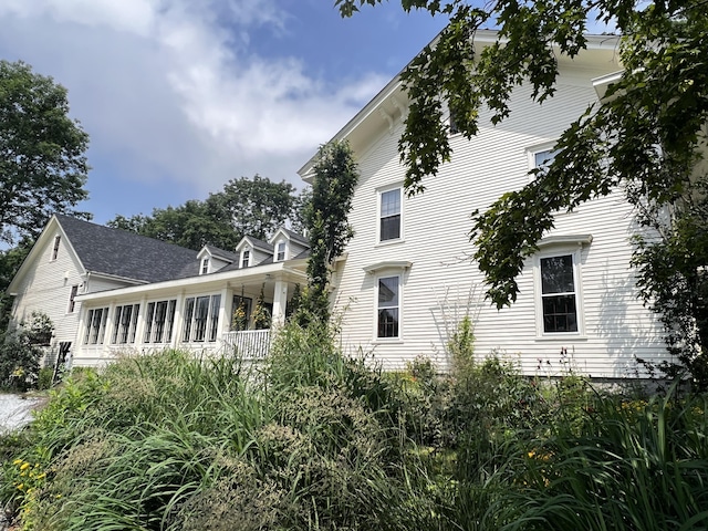 view of side of property