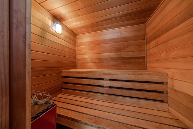 view of sauna / steam room