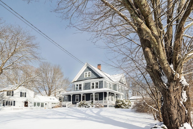 view of front of house with a porch