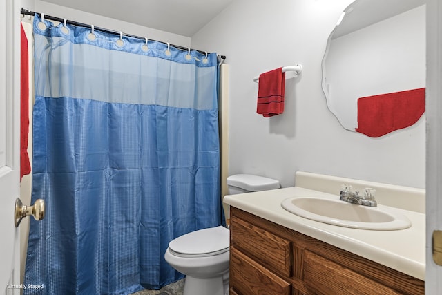 16 Hanna Ln, Bristol, ME 04539 - full bath with toilet, vanity, and curtained shower