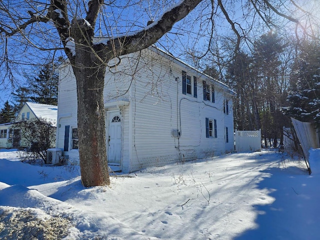 view of front of house