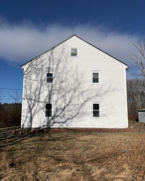 view of home's exterior