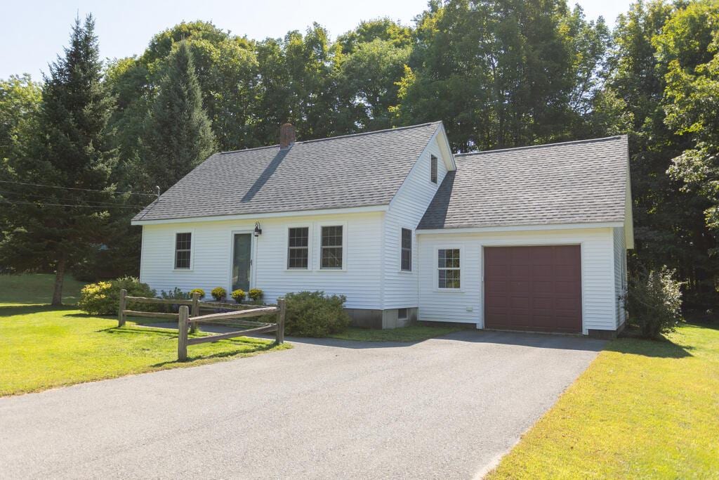 116 Sunny Hill Dr, Farmington, ME 04938 - photo 1
