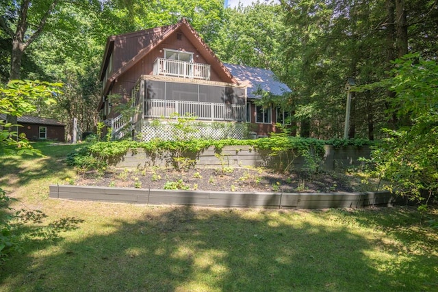 417 Middle Rd, Falmouth, ME 04105 - exterior space featuring a yard and a balcony