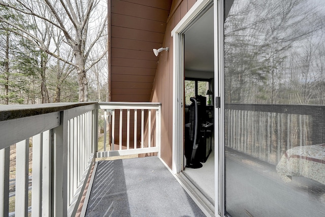 417 Middle Rd, Falmouth, ME 04105 - view of balcony