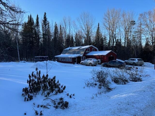 view of yard covered in snow