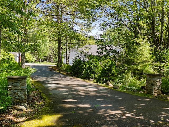 18 Patricia Ln, Saint George, ME 04859 - view of asphalt driveway