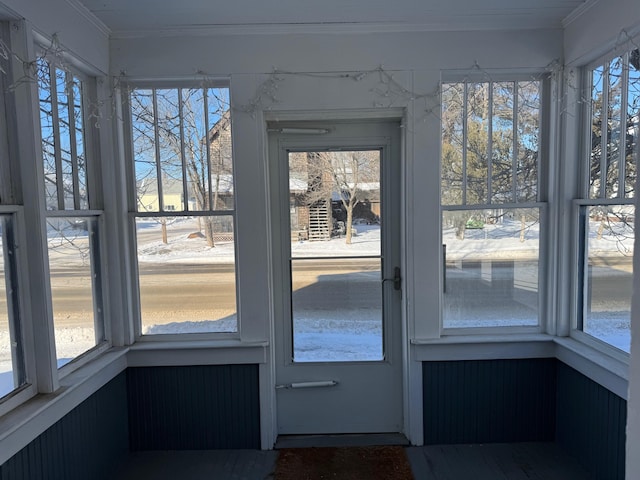 view of unfurnished sunroom